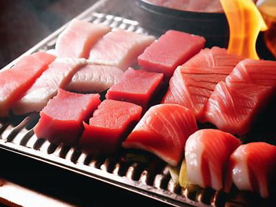 画像：無料まぐろ食べ放題
